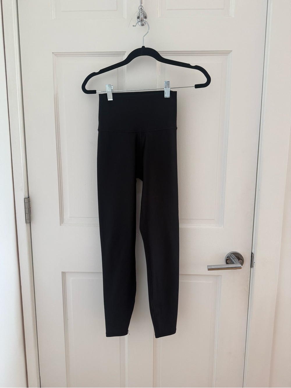 Alo Black High-Waist Leggings